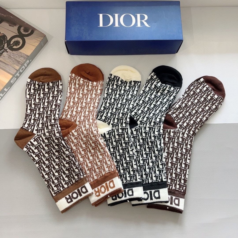 DIOR